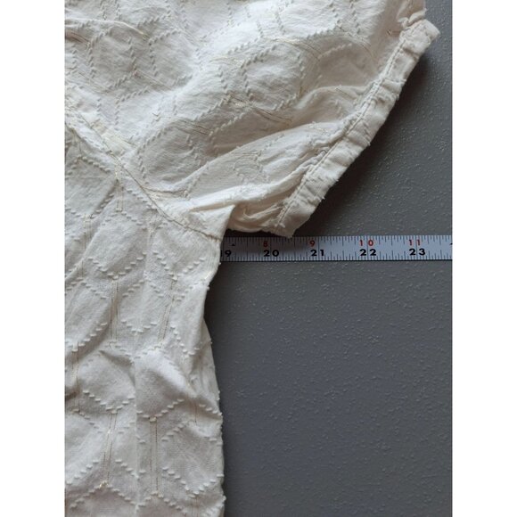 Loft Womens Blouse S White Smocked Neck Textured Short-Sleeve Minimalist Preppy - Picture 6 of 7